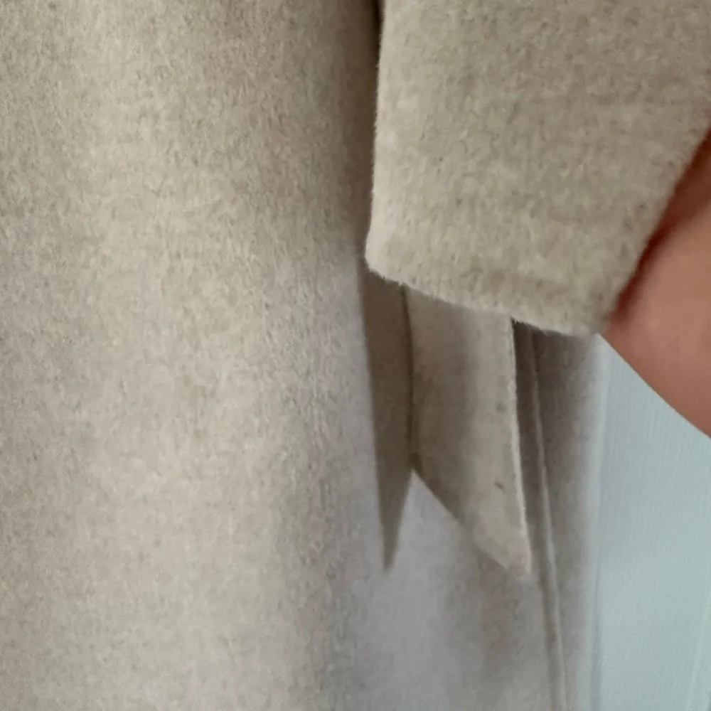 The Curated Cashmere Wool Coat - SOLD OUT - Picture 8 of 10